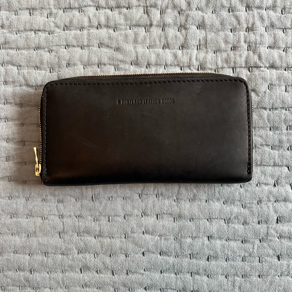 Portland Leather Black Accordion Wallet with gold zipper